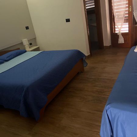 Leone Di Nemea - Νεμέος Λέων Hotel Reggio di Calabria Bagian luar foto